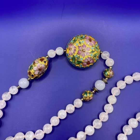 Vintage Snow-White Quartz & Cloisonne Beads Necklace Long - Picture 2 of 7